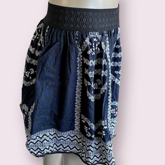 Alya Bohemian Flare Circle Skater Mini Skirt Pullon Size S Black and White Aztec - Picture 3 of 10